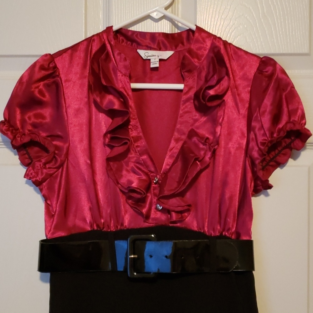 Dress - Picture 2 of 2